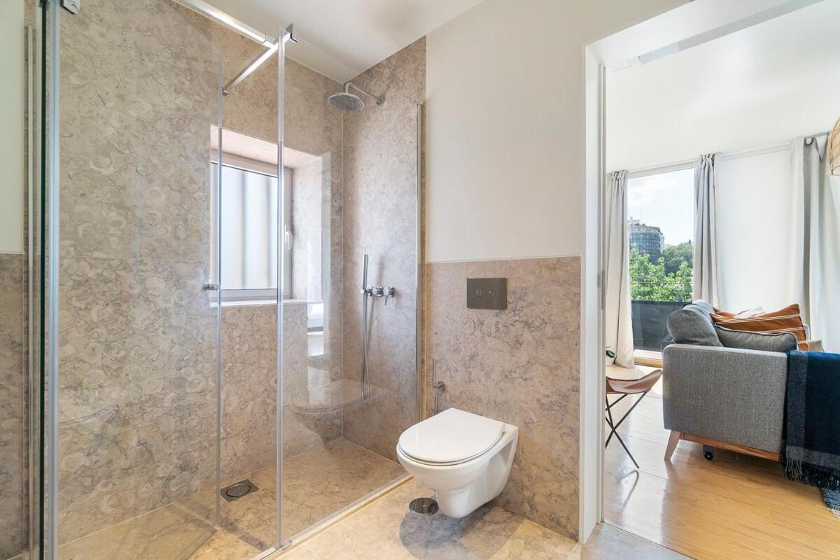 Modern 1 Bedroom Lisbon Apartment With Balcony Buitenkant foto